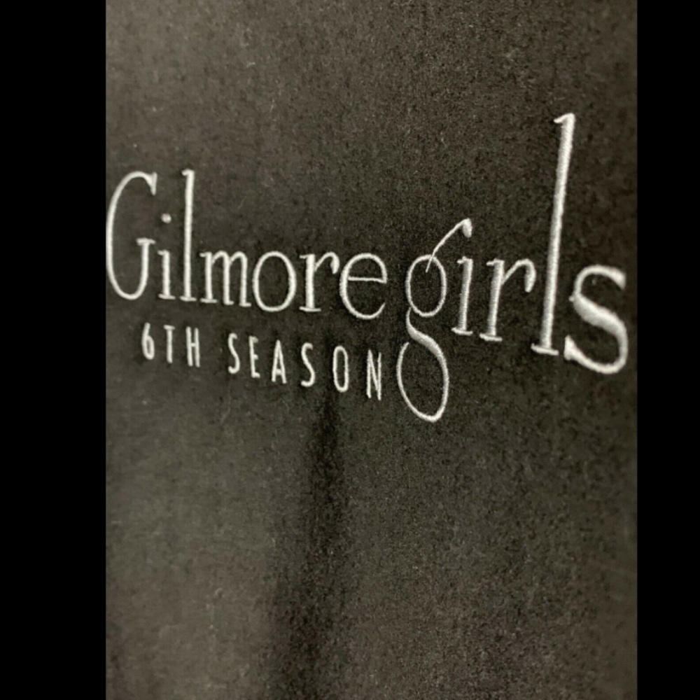 GILMORE GIRLS Cast & Crew Gift Varsity Jacket Lthr - Picture 4 of 7
